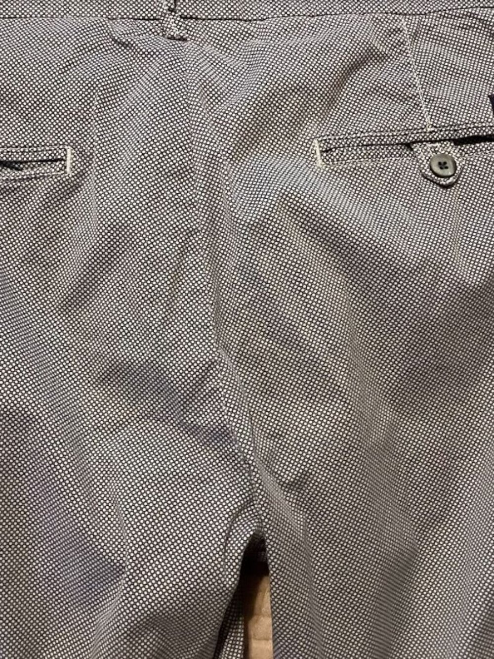 Torino slim fit Chinos by Mason's. Size 48 - Picture 6 of 6
